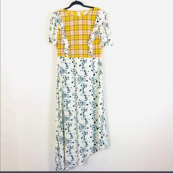 Glamorous Dresses & Skirts - NWOT Glamorous 🌻 mix media floral gingham dress